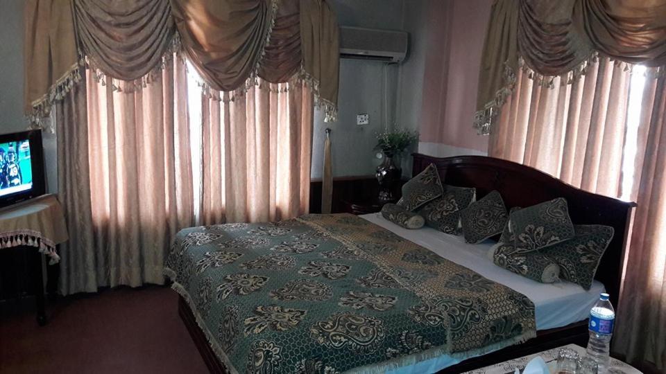 Hotel Regent Ravalpindi Kültér fotó